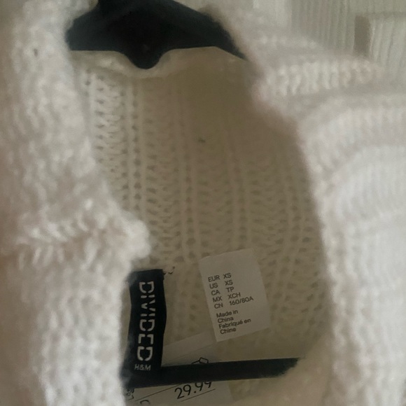 H&M Mock neck Oversized Sweater - Picture 3 of 4